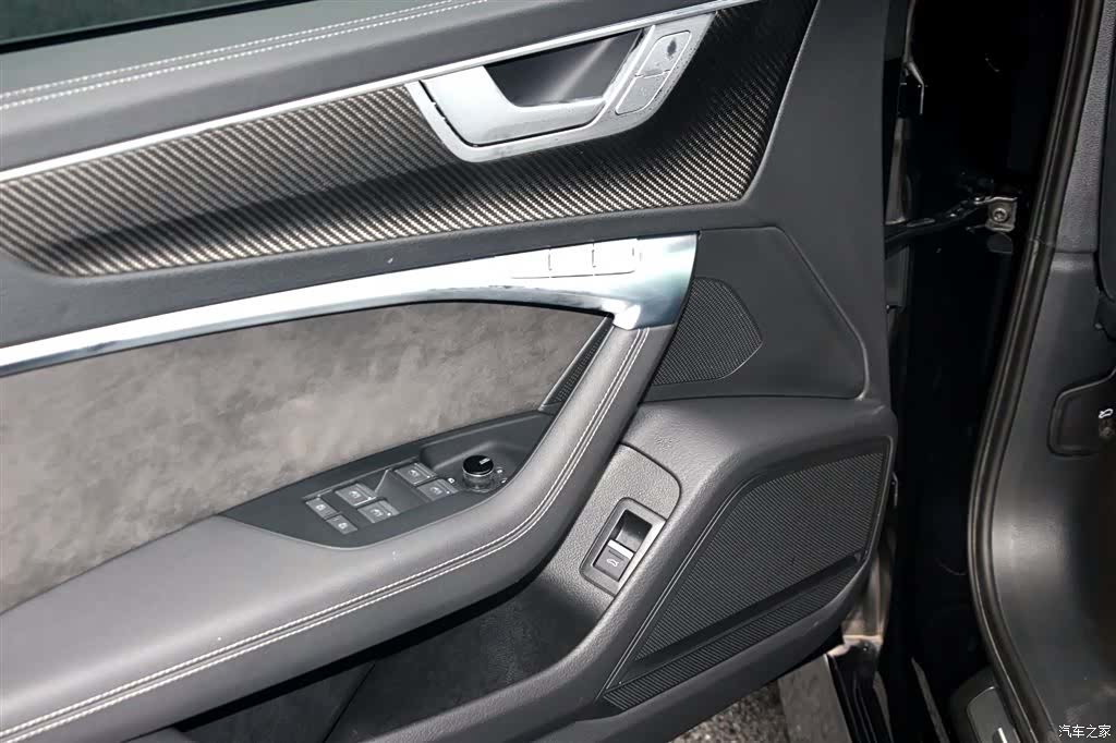 Audi RS, 2021 4