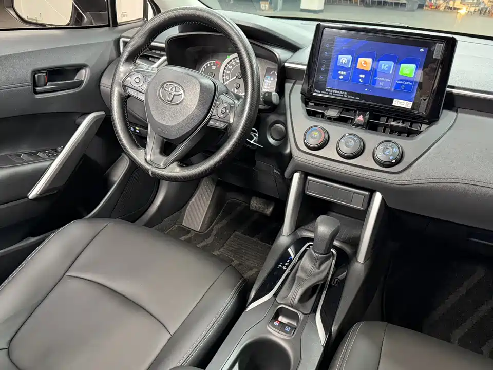 Toyota Corolla Sharp amplifier