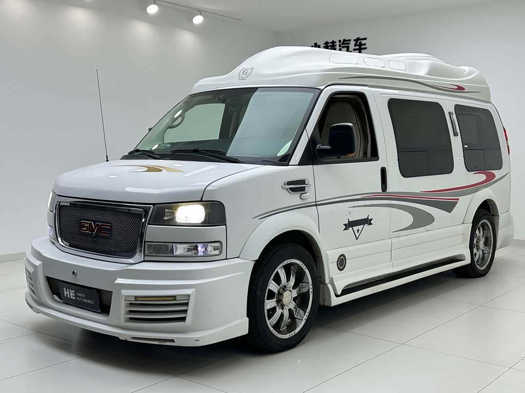 GMC Savana