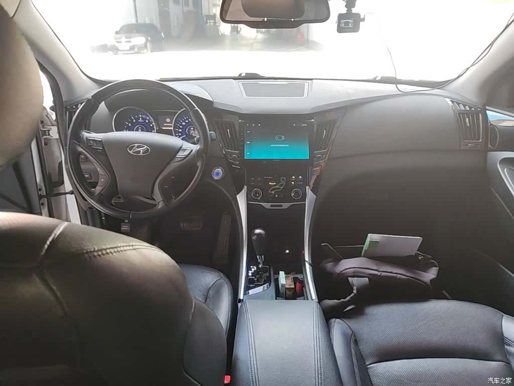 Hyundai Sonata, 2014 10