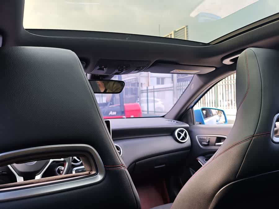 Mercedes-Benz A-Class 2015, фото 12