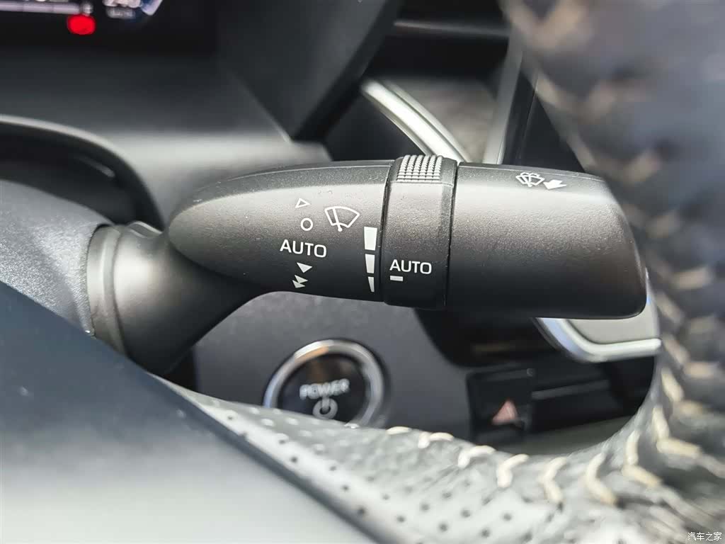 Toyota Camry, 2024 19