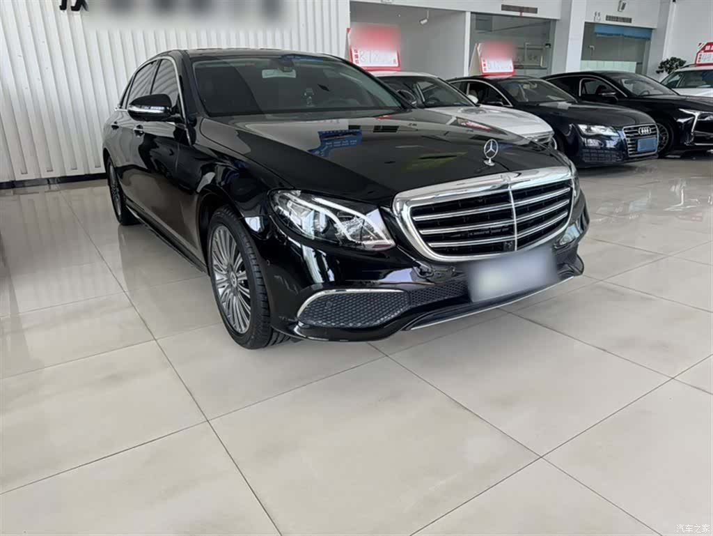 Mercedes-Benz E-Class, 2019 4