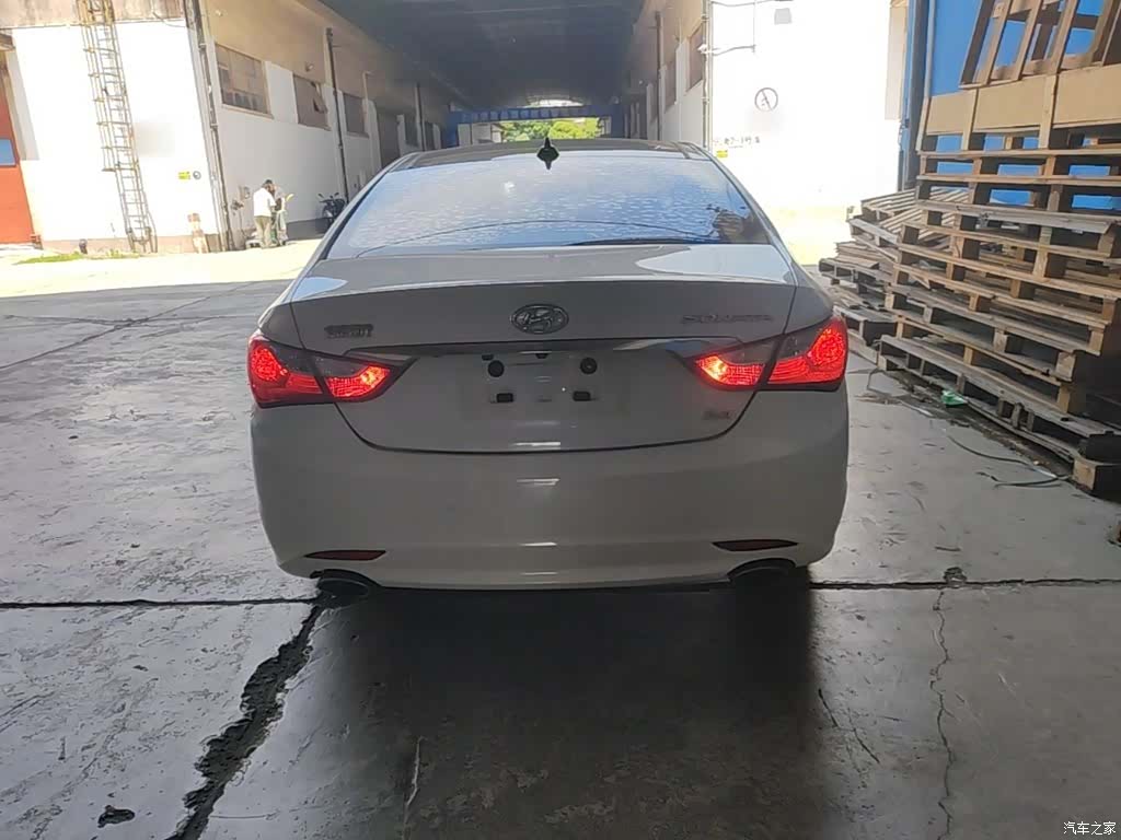 Hyundai Sonata, 2014 6