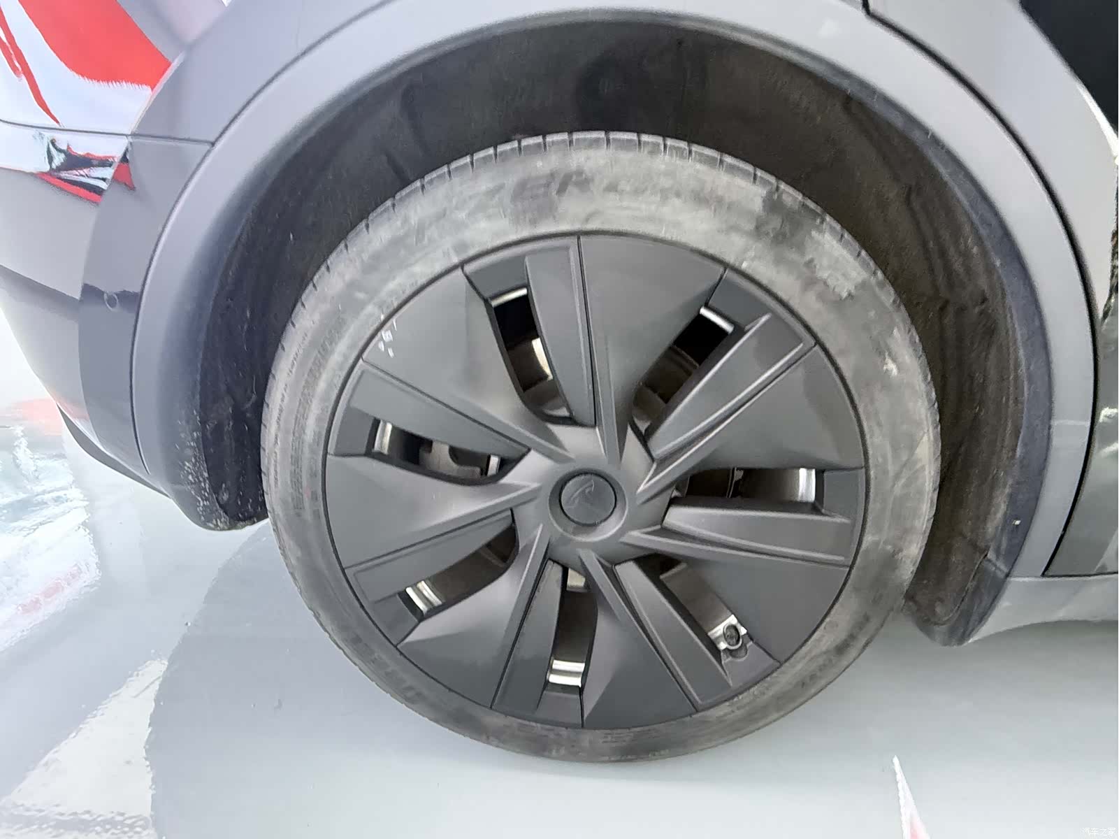 Tesla Model Y, 2023 11