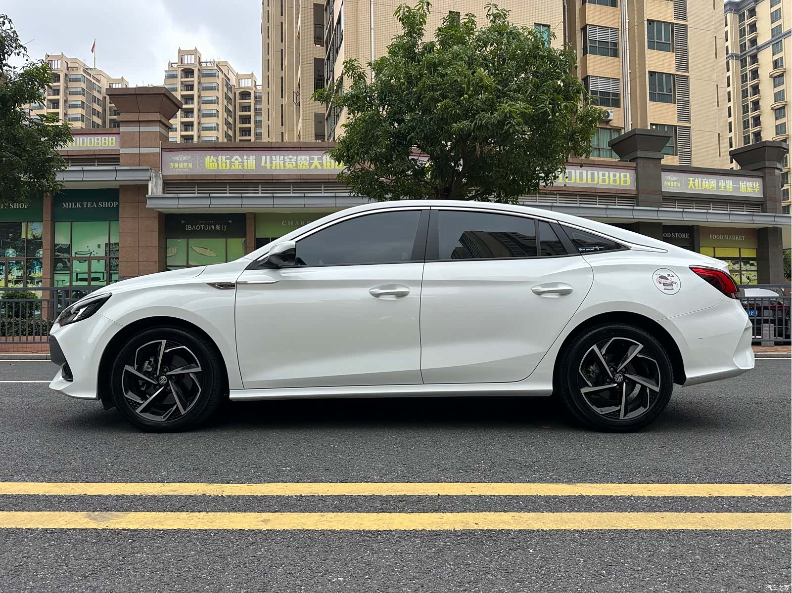 MG MG5, 2021 7