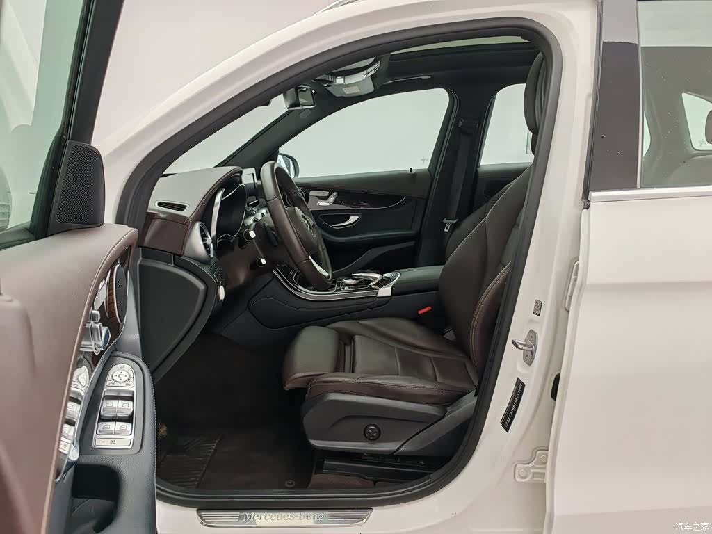 Mercedes-Benz GLC, 2017 10