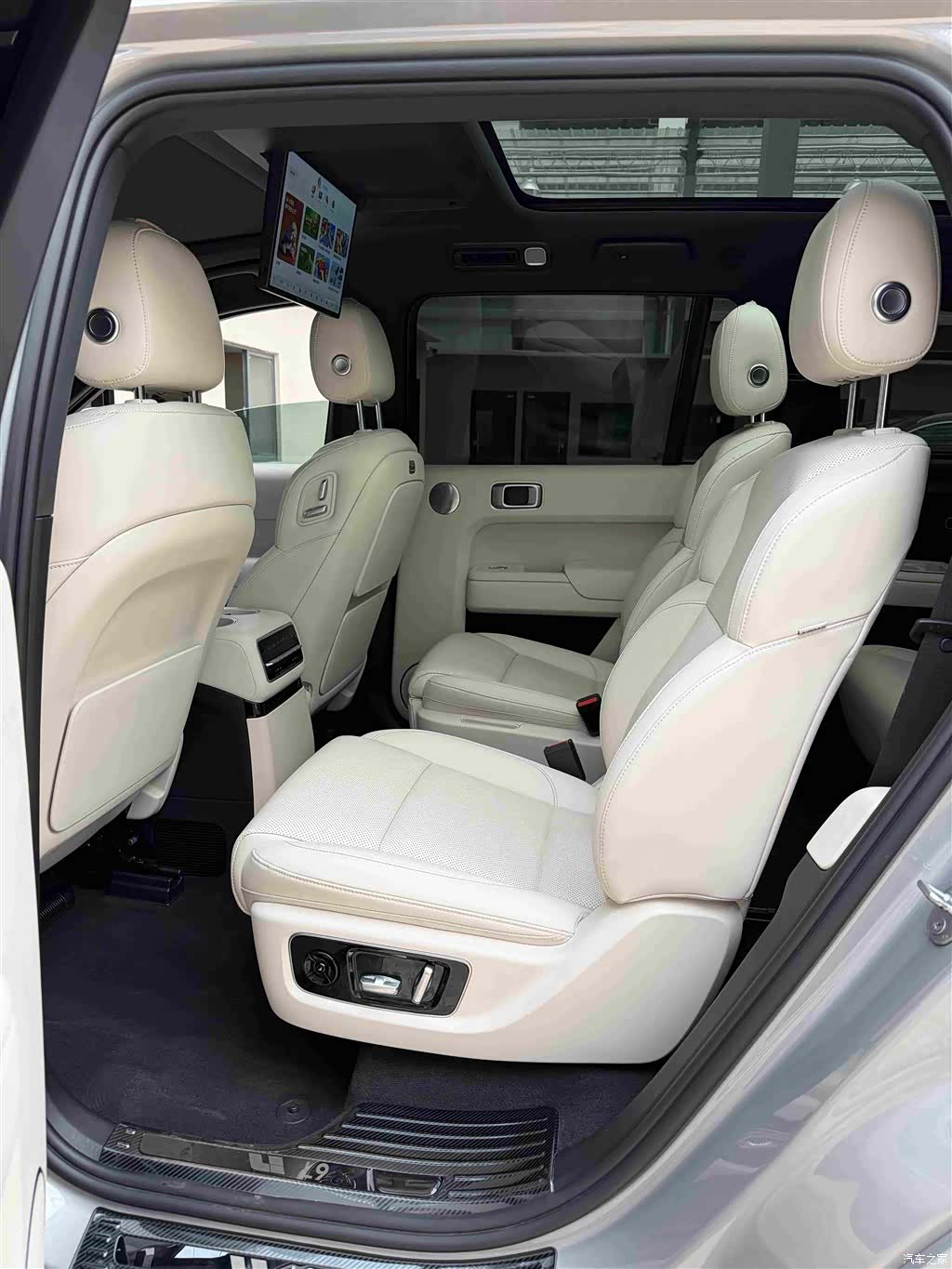 Li Auto L9, 2023 все фото