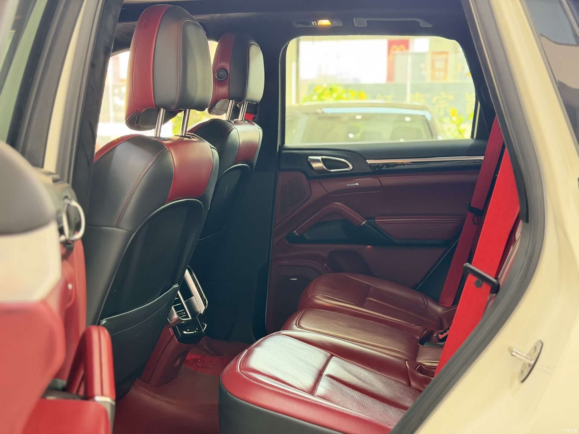 Porsche Cayenne, 2012 14