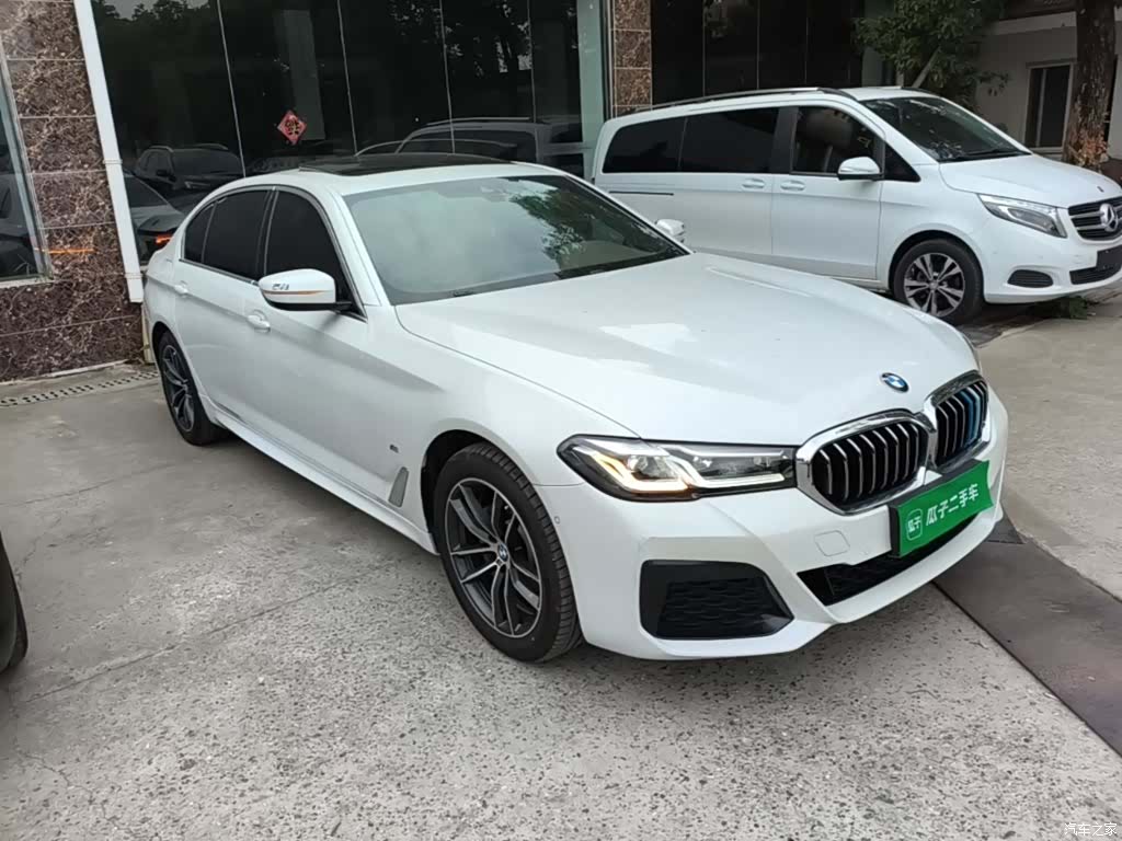 BMW 5 Series, 2021 4