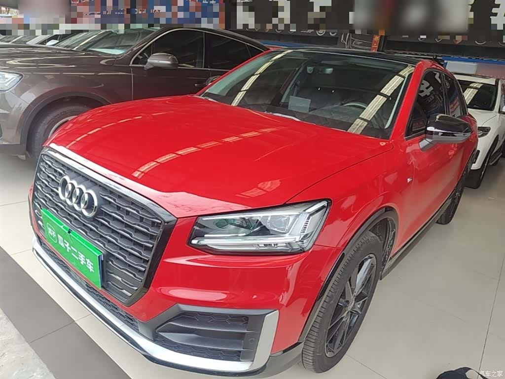 Audi Q2L, 2019 2