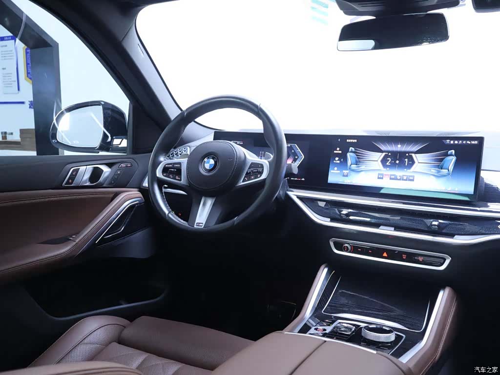 BMW X6, 2024 14