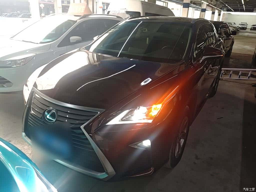 Lexus RX, 2018 3