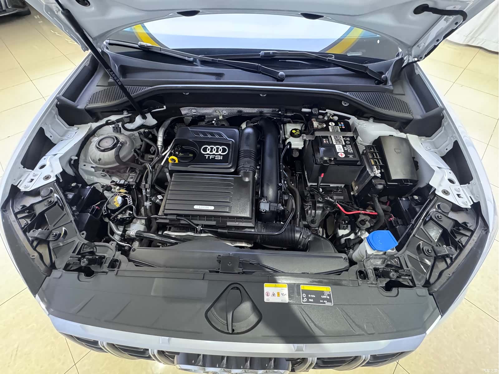 Audi Q2L, 2022 13
