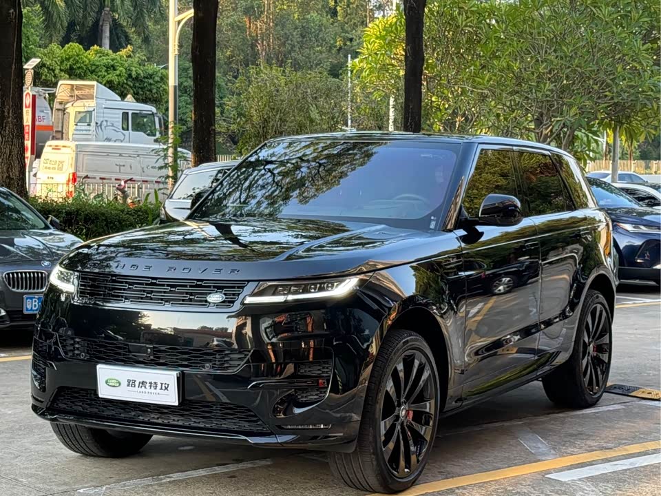 Land Rover Range Rover Sport Land Rover Range Rover Sport