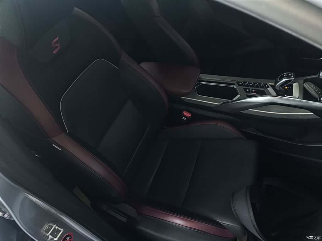 Geely Coolray, 2019 25