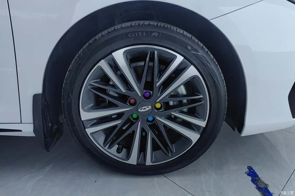 Chery Arrizo 8, 2024 6