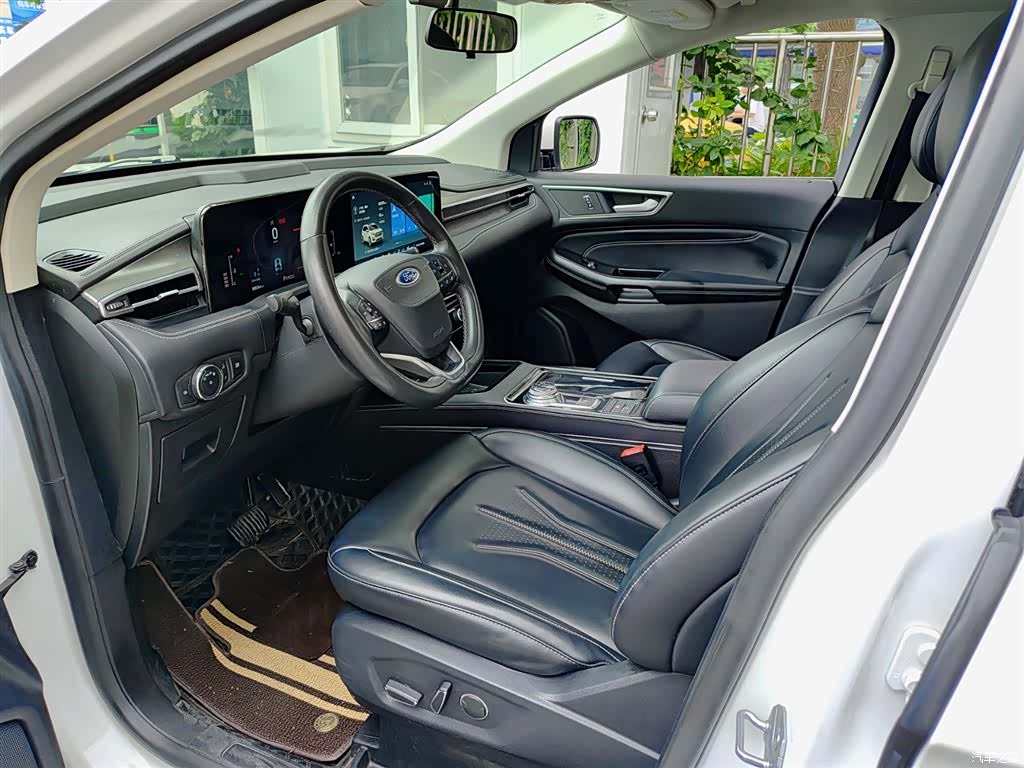 Ford Edge, 2021 7