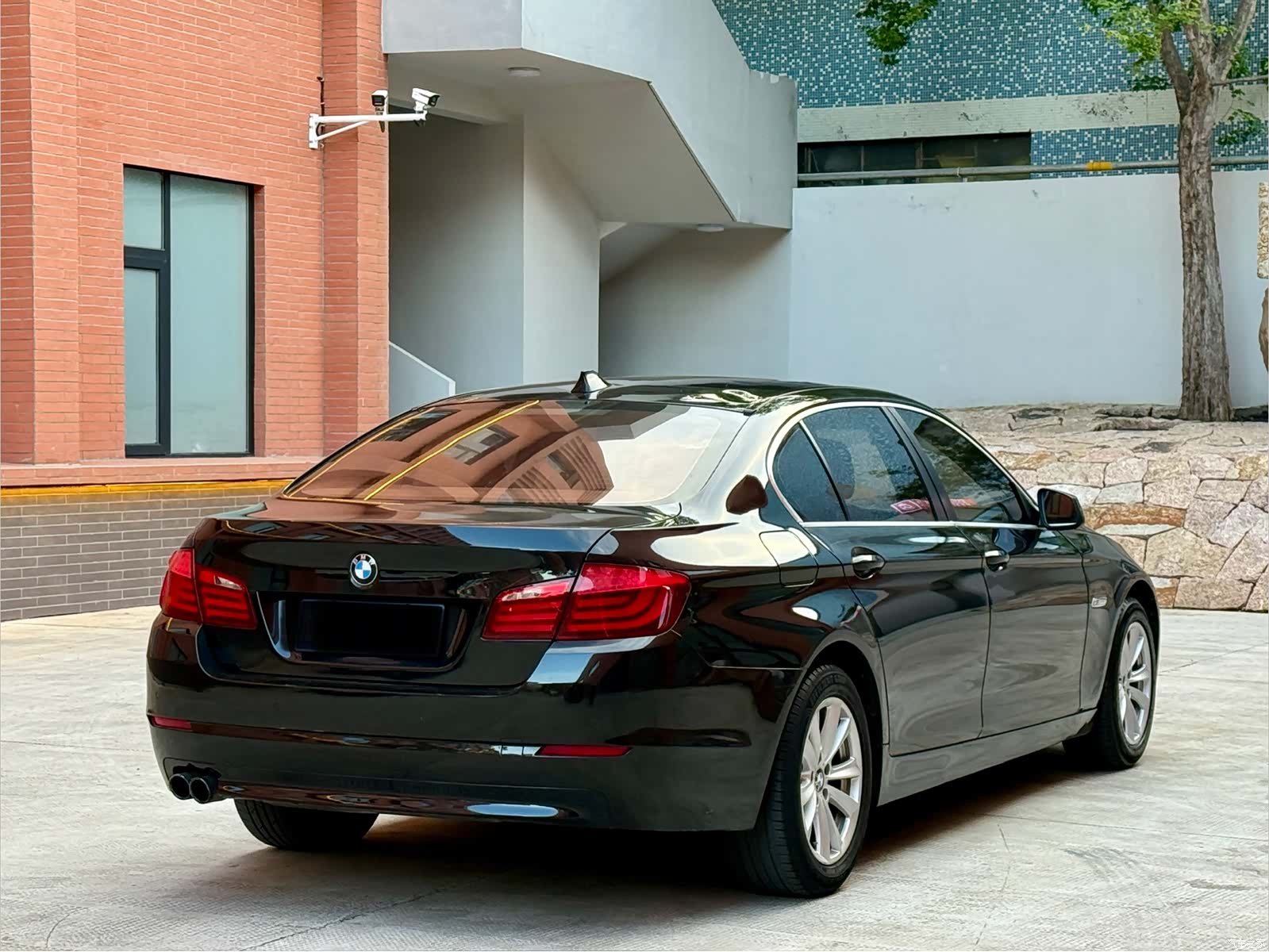 BMW 5 Series, 2011 4