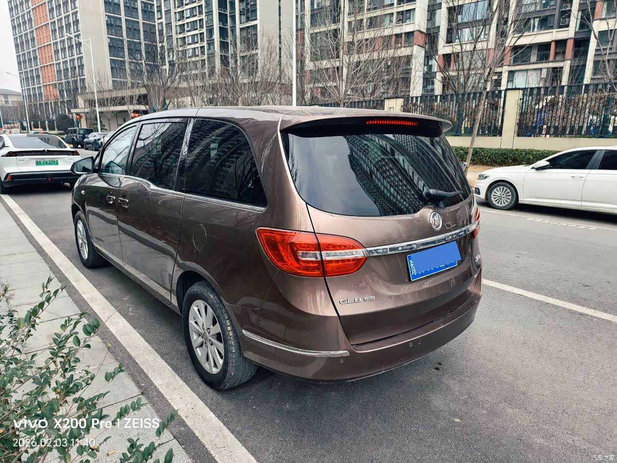 Buick GL8, 2019 6
