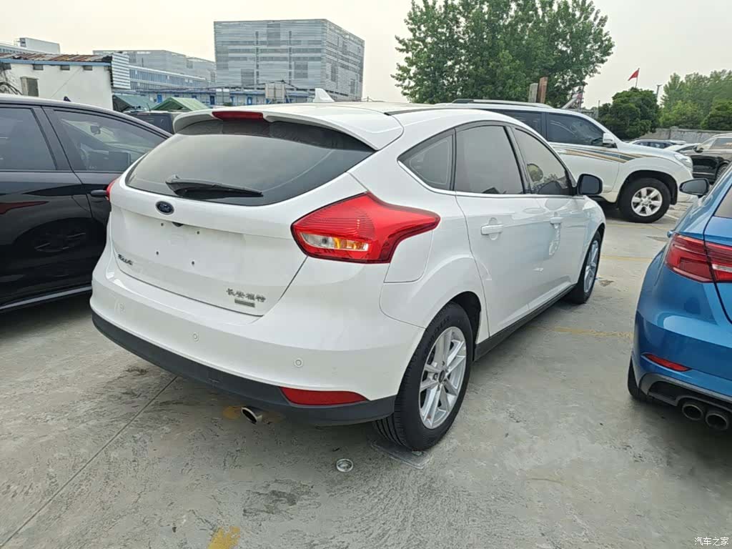 Ford Focus, 2019 все фото