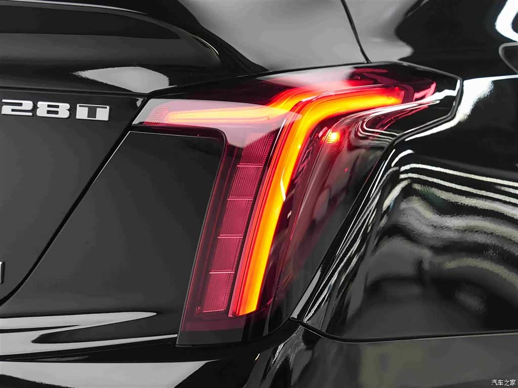 Cadillac CT5, 2026 13