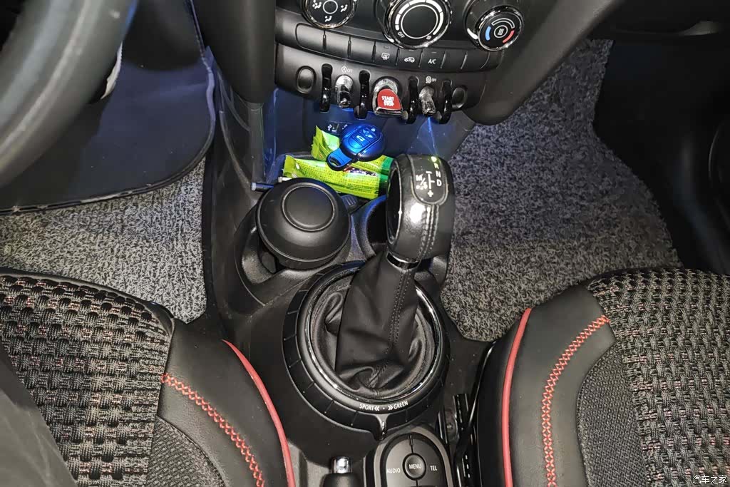 Mini Cooper, 2017 16