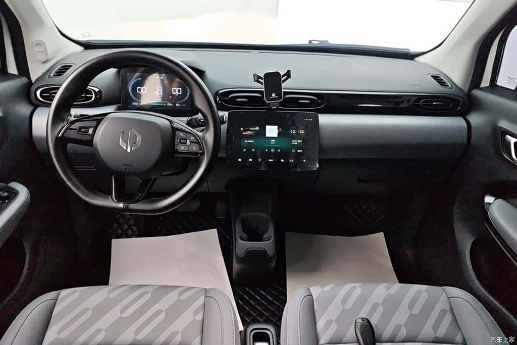 Leapmotor T03, 2025 12