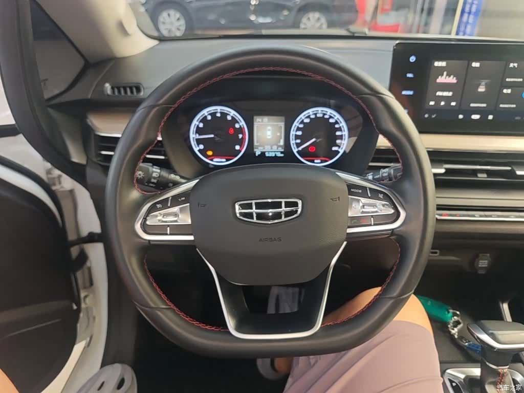 Geely X3, 2021 11