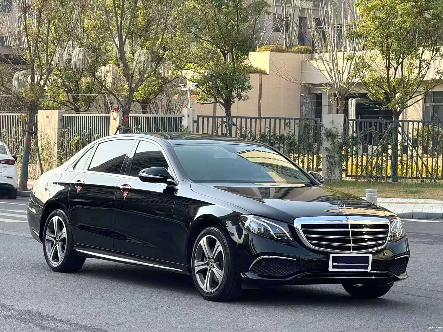 Mercedes-Benz E-Class, 2018 6