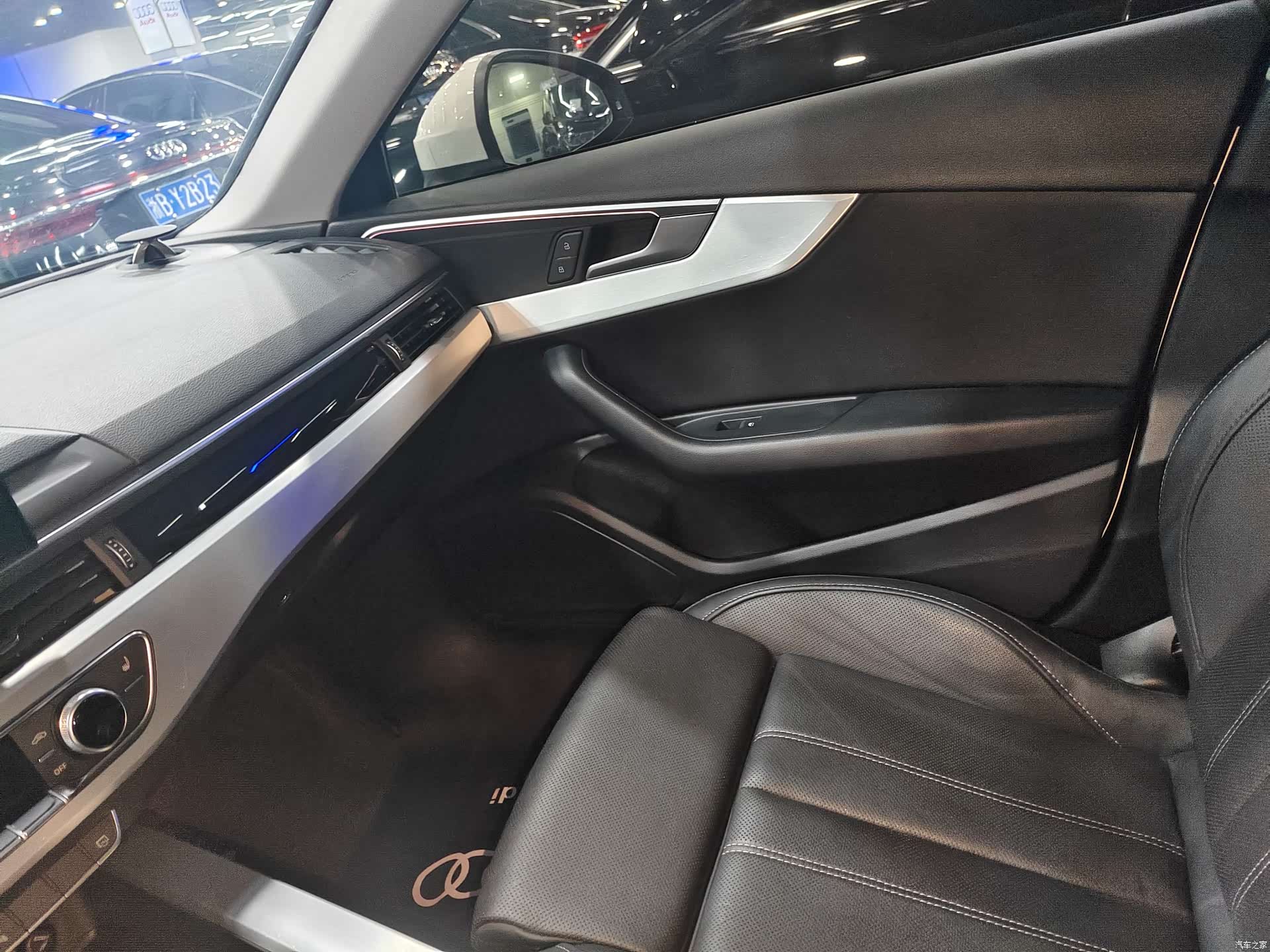 Audi A4L, 2021 7