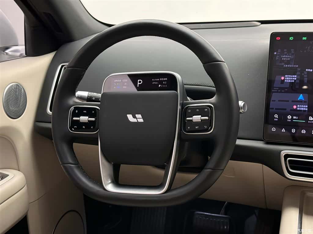 Li Auto L6, 2024 12