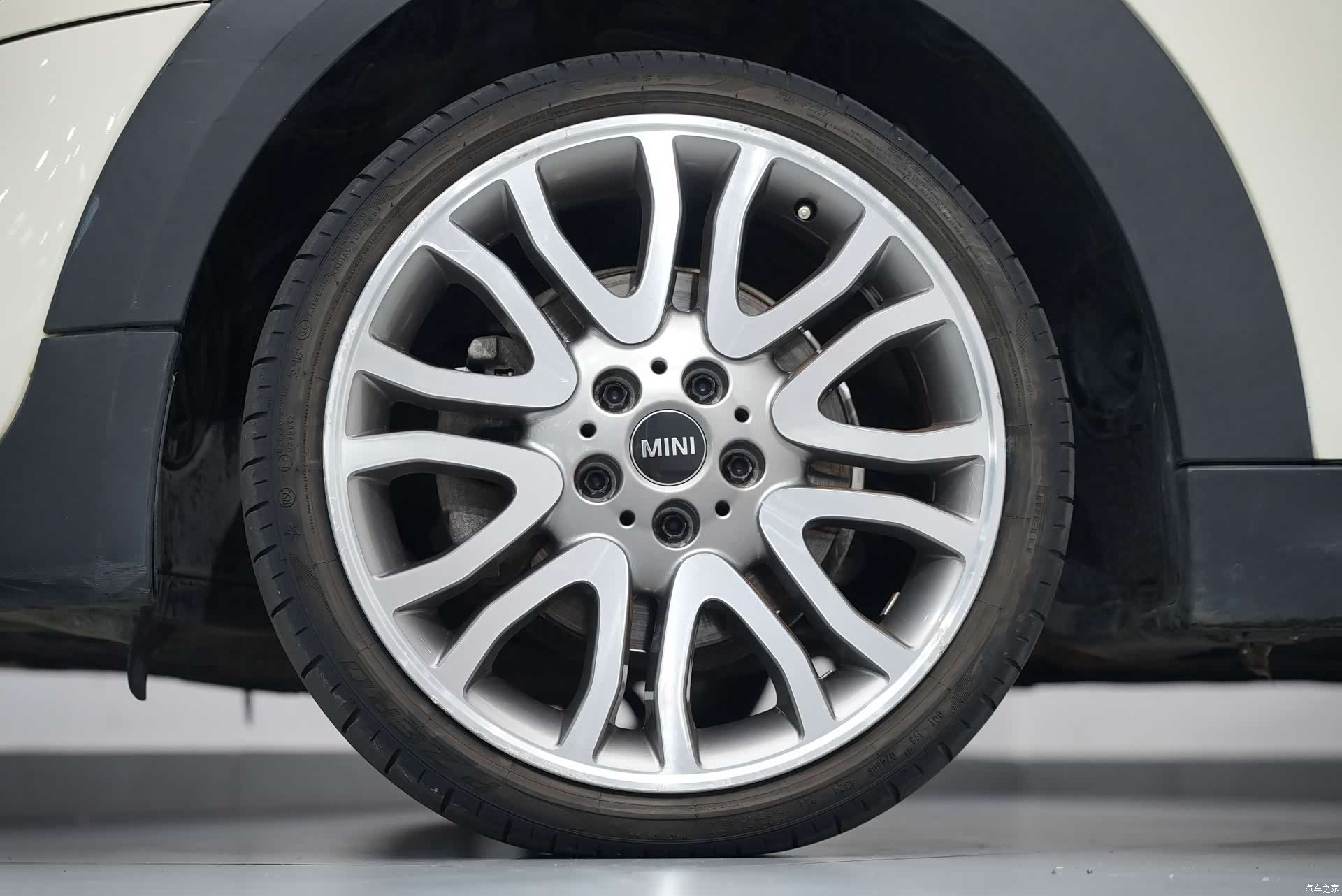 Mini Cooper, 2015 19