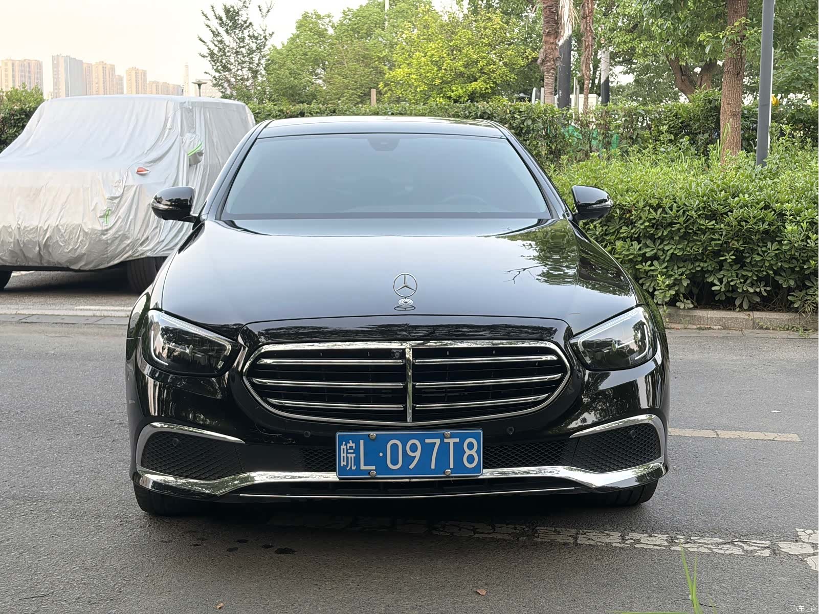 Mercedes-Benz E-Class, 2022 3