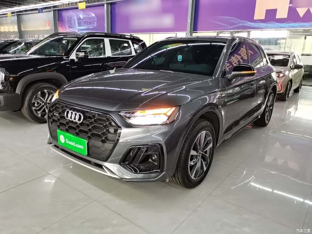 Audi Q5L, 2025 1