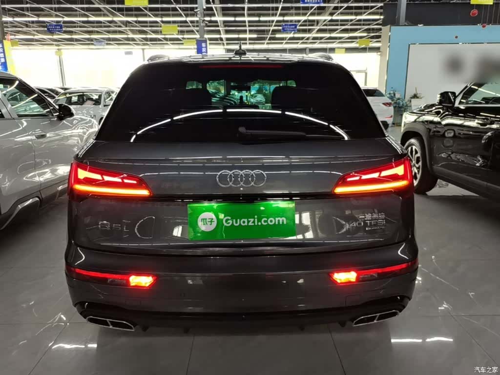 Audi Q5L, 2025 6