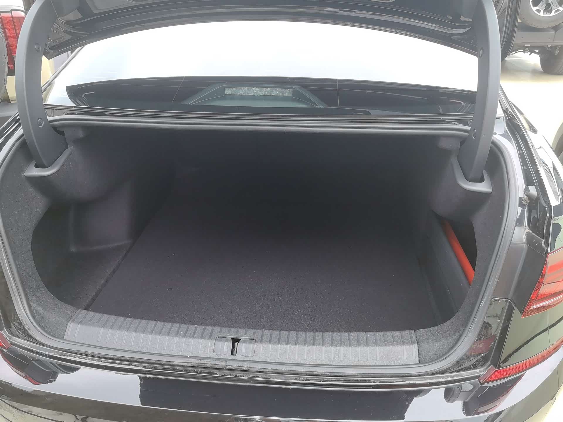 Volkswagen Passat, 2024 15