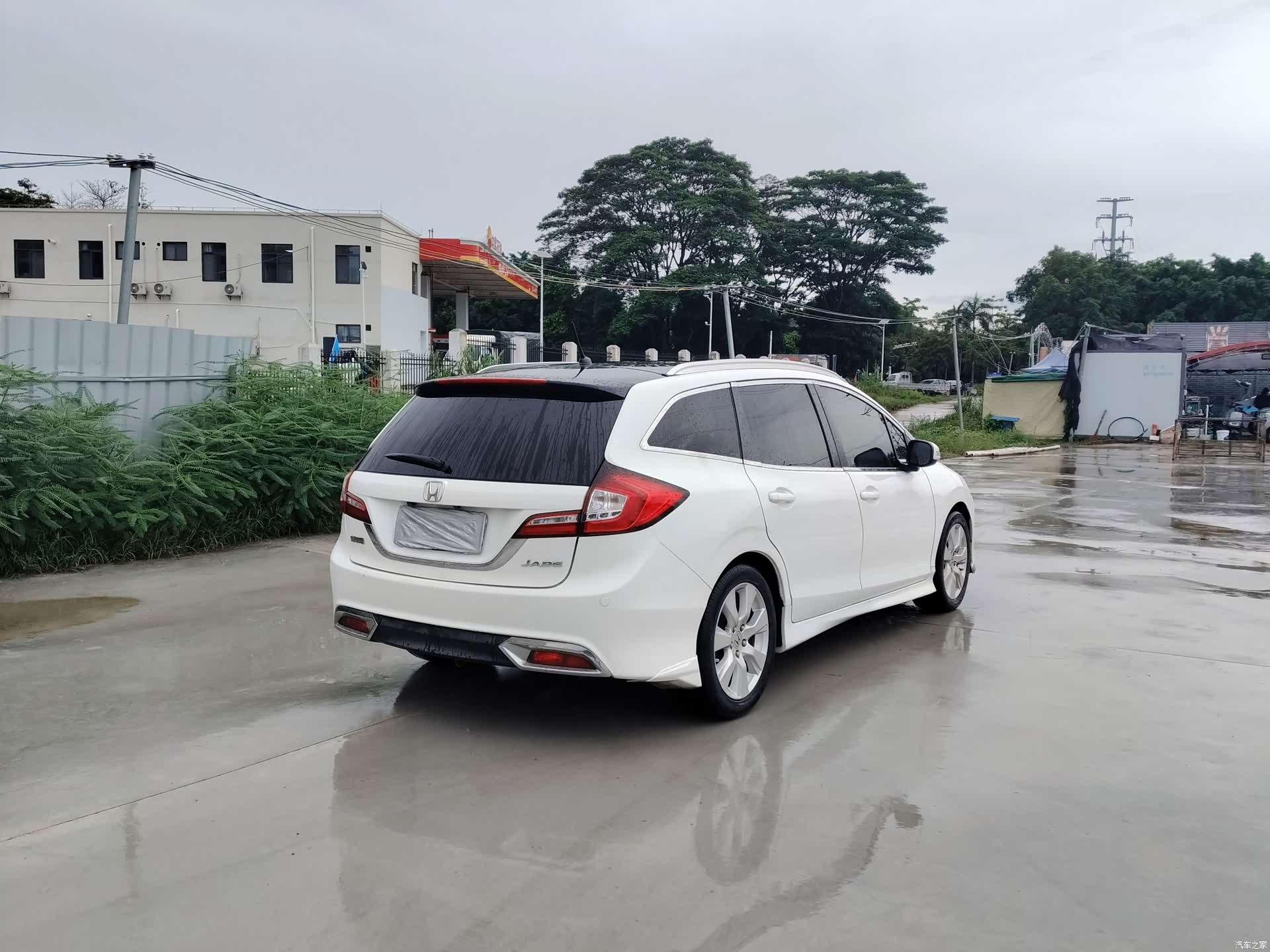 Honda Jade, 2014 6