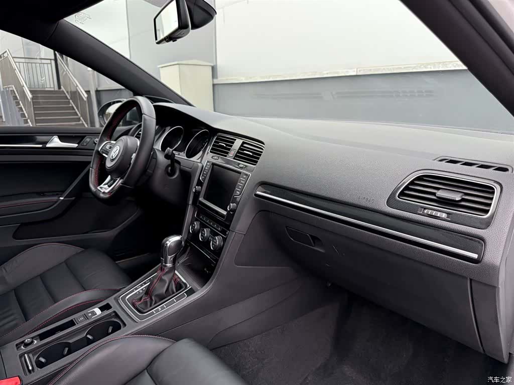 Volkswagen Golf, 2016 25
