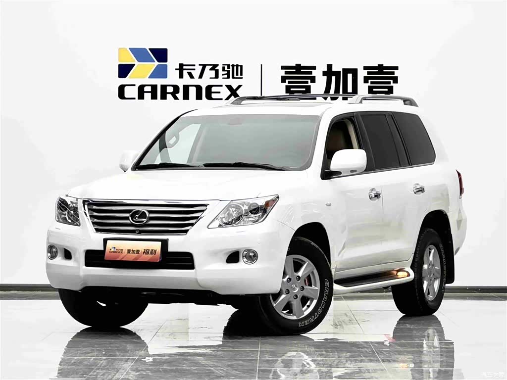 Lexus LX, 2011 1