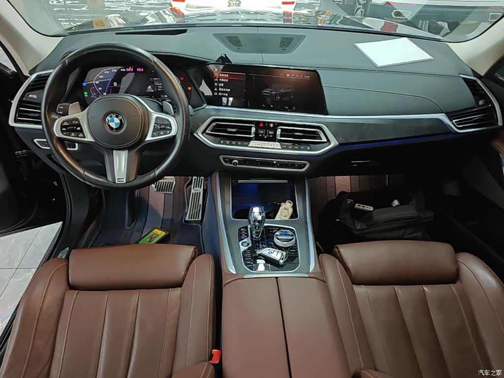 BMW X5, 2022 10