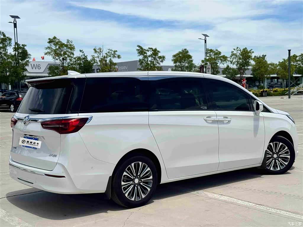 Buick GL8, 2022 7