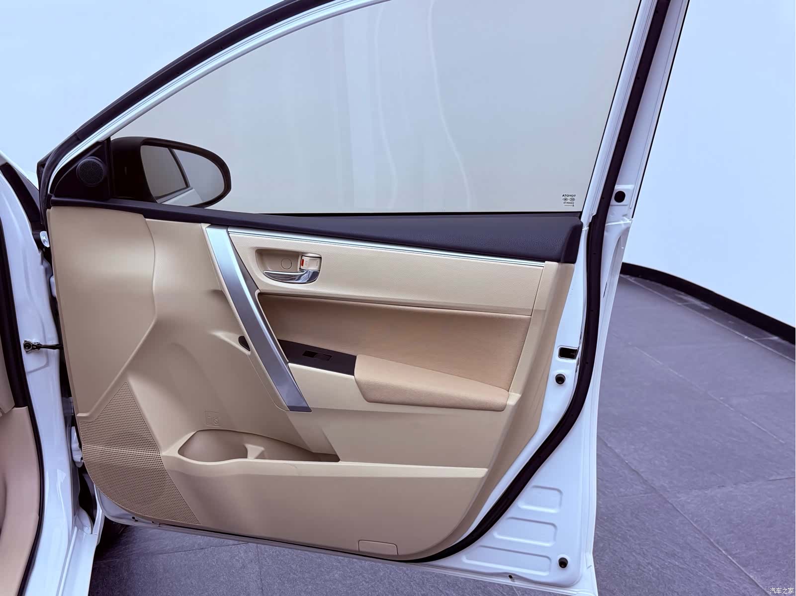 Toyota Corolla, 2015 22