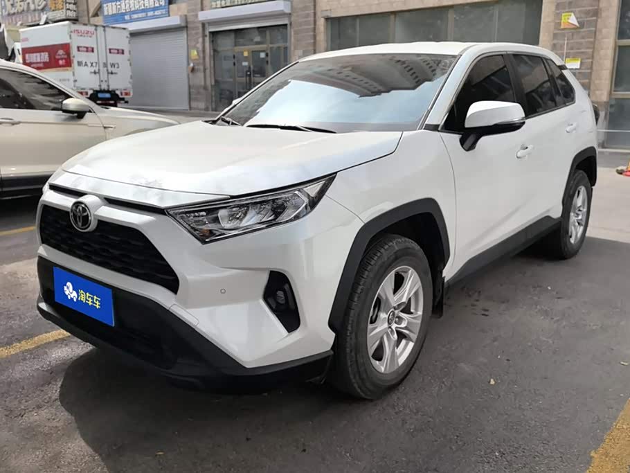 Toyota RAV4 2024 2.0L CVT