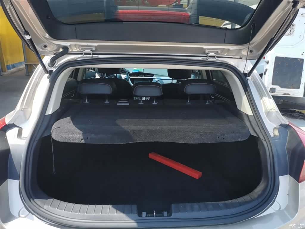 Geely Emgrand, 2019 19