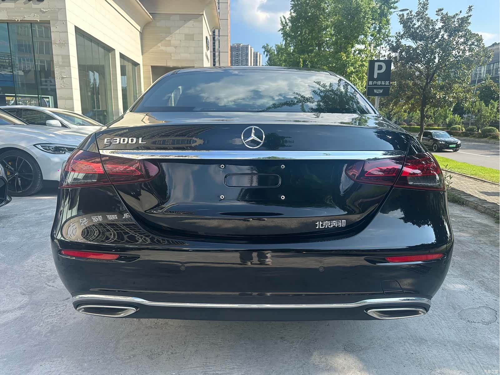 Mercedes-Benz E-Class, 2022 10