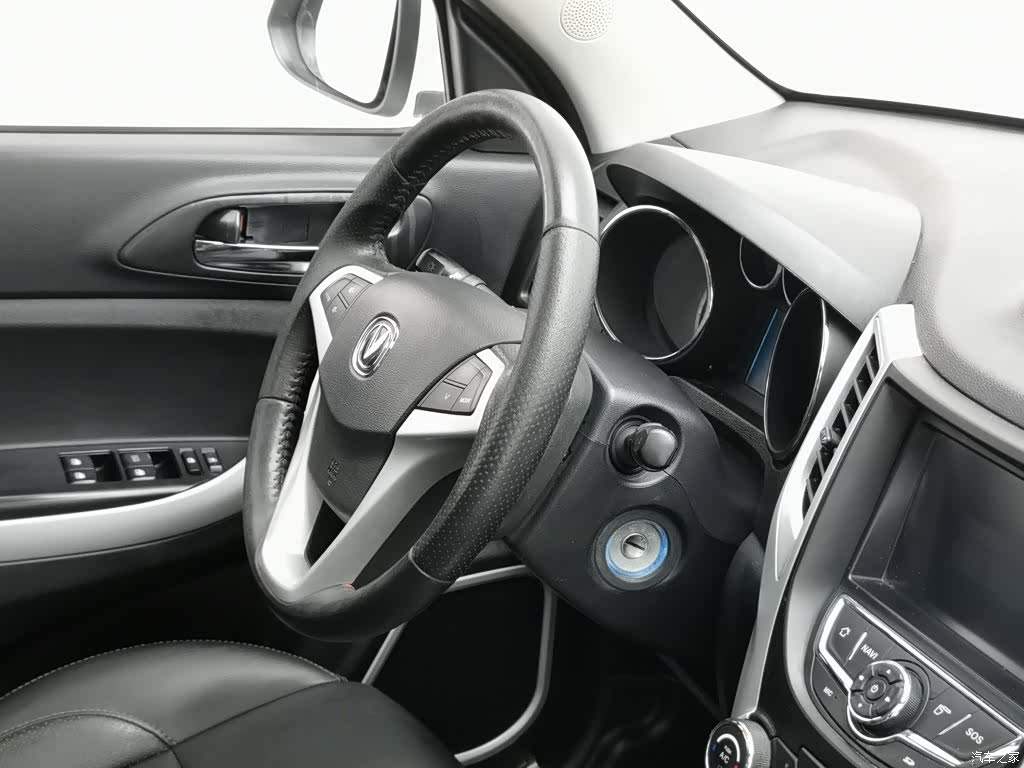 Changan CS35, 2015 22