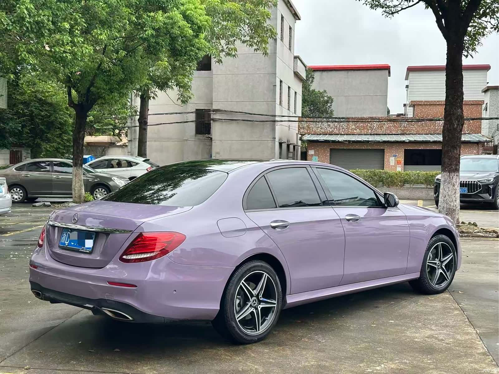 Mercedes-Benz E-Class, 2019 3