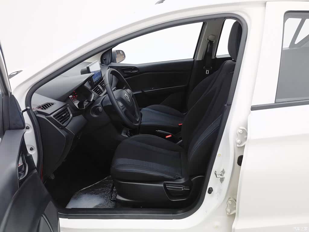 Wuling 310, 2021 10