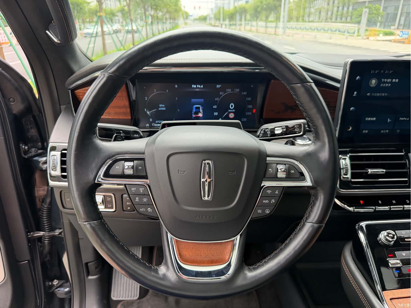 Lincoln Navigator, 2023 21